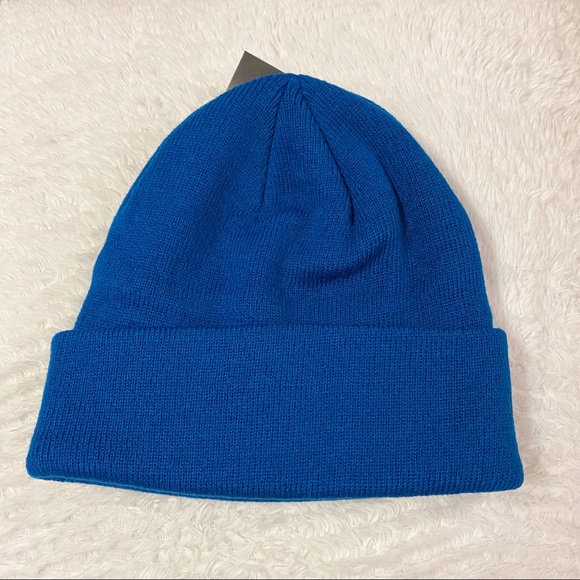 Hurley • Icon Cuff Knit Beanie - Picture 9 of 15